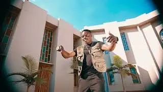 SOYi ft Ara Kay - Hosana (Official Music Video)