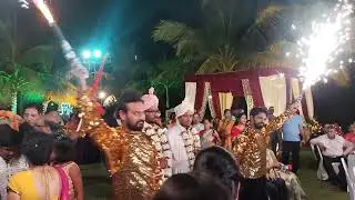 Best Groom Entry || Dono Dhule aksathe entry hand cold fire