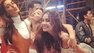 Lisa Haydon REVEALS 'Housefull 3's' Shooting Status | Bollywood News