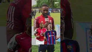 Striker stays on with Jermain Defoe 👀  #shorts