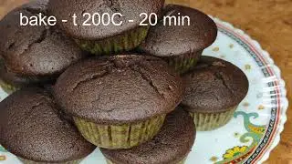 Chocolate Muffins with Chocolate Filling!