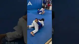 Jiu Jitsu Spar #futureblackbelt #bjj #jiujitsuchampion #jiujitsu #GirlsinGI