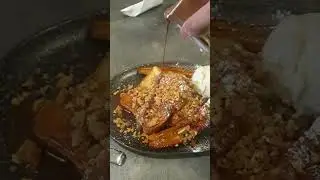 Satisfying chocolate pouring