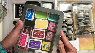 📦 Declutter || What's on my Desk...