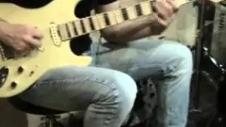GuitarStroy13: GreenRV - Stratocaster 5