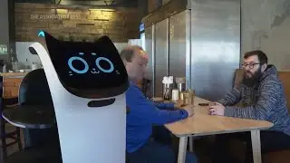 Robot waiters are rolling into more restaurants amid labor shortages