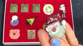 Gravity Falls -Unboxing Dipper, Mabel, Bill Cipher & other character pendants