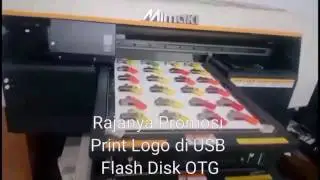 Bagaimana Usb Flashdisk Di Print Logo dengan Printer Uv Sebagai Usb Promosi