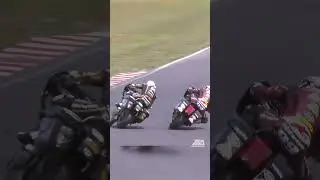Bobby Fong goin around the outside for the KOTB Challenge win. #racing #bagger#shorts #motorcycle
