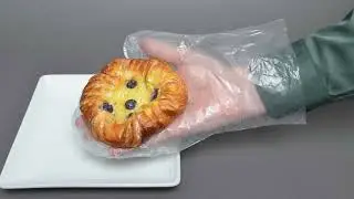 5,000 Embossed Polyethylene Mitts by Daxwell