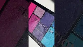 Calling all our shadow palette lovers..Say hello to our Reloaded Dimension palettes 😍💗