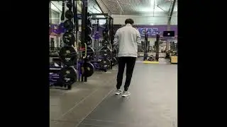 Lunge Position OH Stable Cable Press