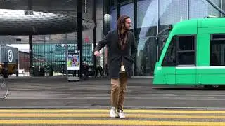 How to get from the Exhibition Square to the Congress Center Basel