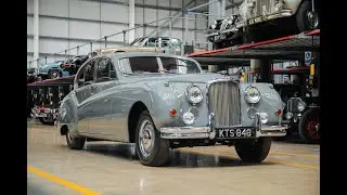 1960 Jaguar MK IX Saloon
