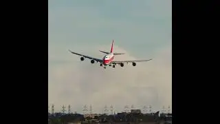 EXTREME Crosswind! Air Canada Boeing 747 Fights Side Winds on Landing 😱 #aviationlovers #shortvideo