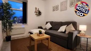 SuperValue Suite 6 - Fast WiFi, Hotel Linen, Keyless Entry, City only 10 Mins - BY PROPERTY PROMISE
