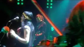 Bat For Lashes - Trophy (Live London, Album Chart Show 2006)