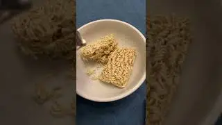 How to make Maruchan ramen noodles with boiling water