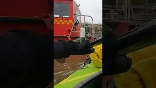 AdvancedFrame Ultralite kayak from Advanced Elements - Paddling in 100 cities - Enk&ouml;ping