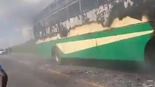 WAN LUO TV NEWS Bus catches fire Watch on star time channel 232( Wan luo tv)