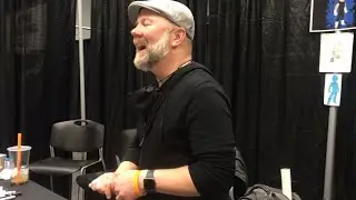 Christopher Sabat Legendary Voice Actor of Vegeta Dragonball Z signing Autographs @ AnimeCon NYC!