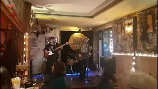 Fabio Hollerin' Clarizia  - Stop Moving the House