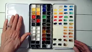 How to fill a watercolor palette