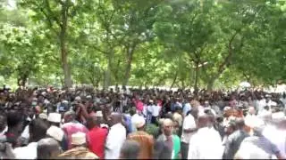 Maelfu ya Watanzania Wamzima Marehemu Sajuki leo - MICHUZI MEDIA