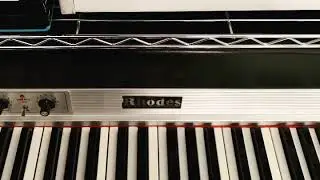 Rhodes Suitcase 73 via Boss Dimension C Chorus FX pedal