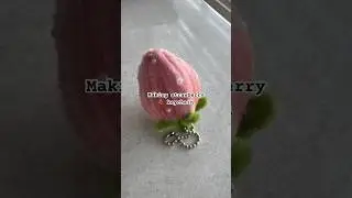 DIY pipe cleaner strawberry 🍓keychain.