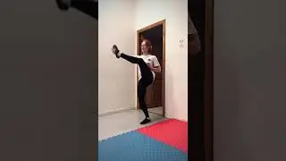 Stretching is very important for health #wushu #kungfu #stretching #wingchun #hungar