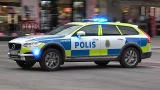 Polis Volvo V90 Cross Country utryckning [SE | 4.2019]
