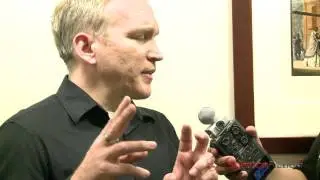 Powers artist/EP Michael Avon Oeming discusses comic & show synergy