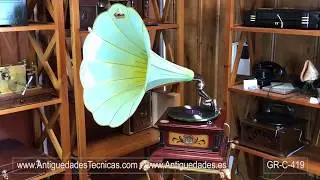 Antiguo Gram&oacute;fono La Voz De Su Amo Espa&ntilde;ol Modelo 5. Espa&ntilde;a, Circa 1920