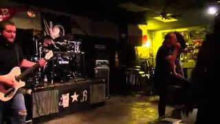 io- Complex live ft. Ryan Hegefeld of No Such Thing