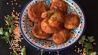 Galettes aux lentilles corail / Red lentil patties / طريقة عمل فطائرالعدس الأحمر