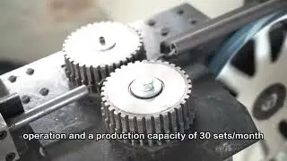 F102 Full Automatic Crimped Wire Mesh Machine for 1.5-4.0mm