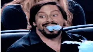 Disturbingly funny reversed gif