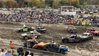 Mid-Size Pumpkins Smash New Ulm 2024