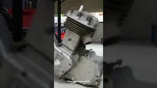 De LIMBURGSE OUDE MOTOREN CLUB 39ste OLDTIMER MOTORBEURS 15 11 2025 #shorts 14