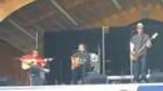 Jon Peter Lewis sings Amanda Grace