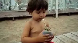 David Tomando Mate en la playa Mardel 2012