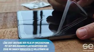 Samsung Galaxy Fold oder Flip Schutzfolie entfernen Anleitung.