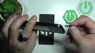 Comment ins&eacute;rer une carte SIM dans le XIAOMI 15 Pro