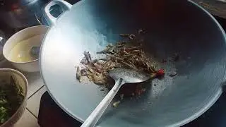 Masak Pakuh Sibuk pusu goreng
