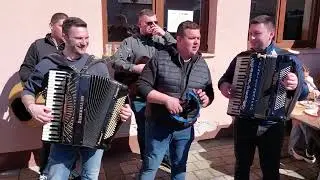 Sve bih dao da me ona voli ( Akord  Cetingrad )