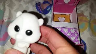 Fuzzikins Fuzzy Babies Hamsteri Hamster Colour your own mini bed playset REVIEW