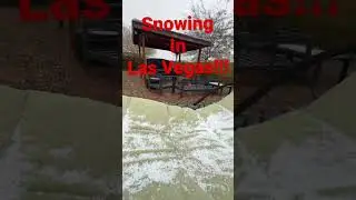 It&rsquo;s snowing in Vegas!! Right now!