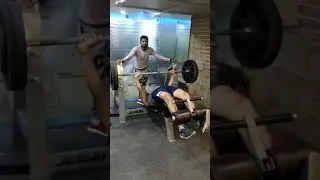 how to do Decline press | decline press with 135kg | right technique of decline press.