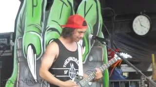 Pierce The Veil  - The Divine Zero - Live 6-28-15 Vans Warped Tour